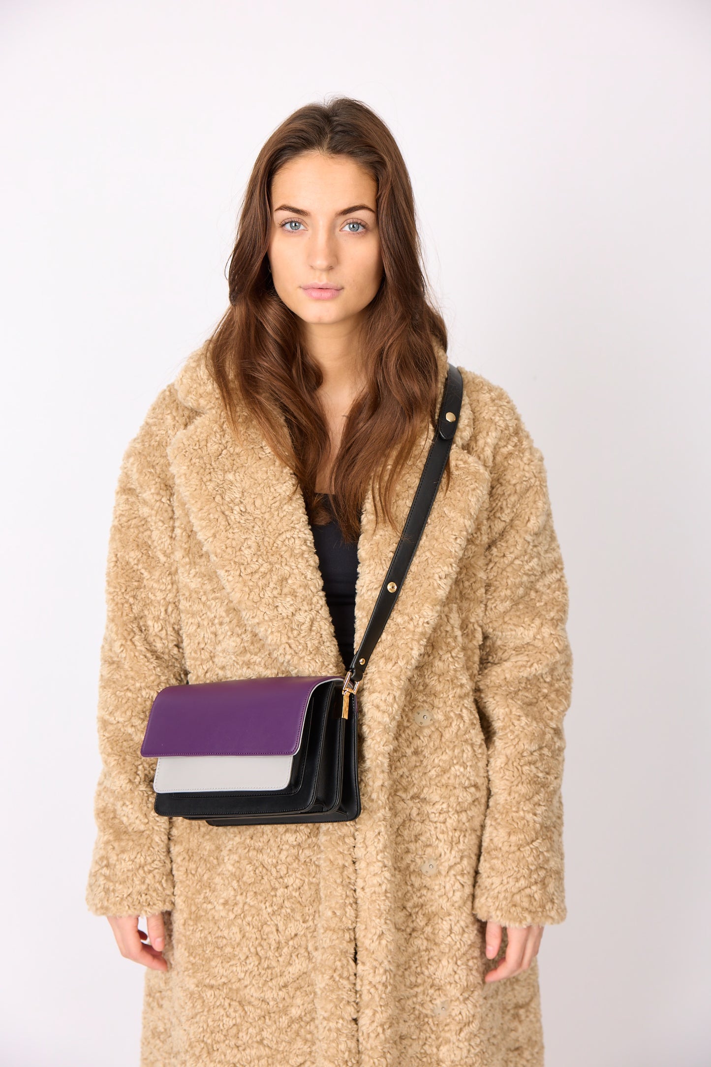 TRIO Cross Body Väska