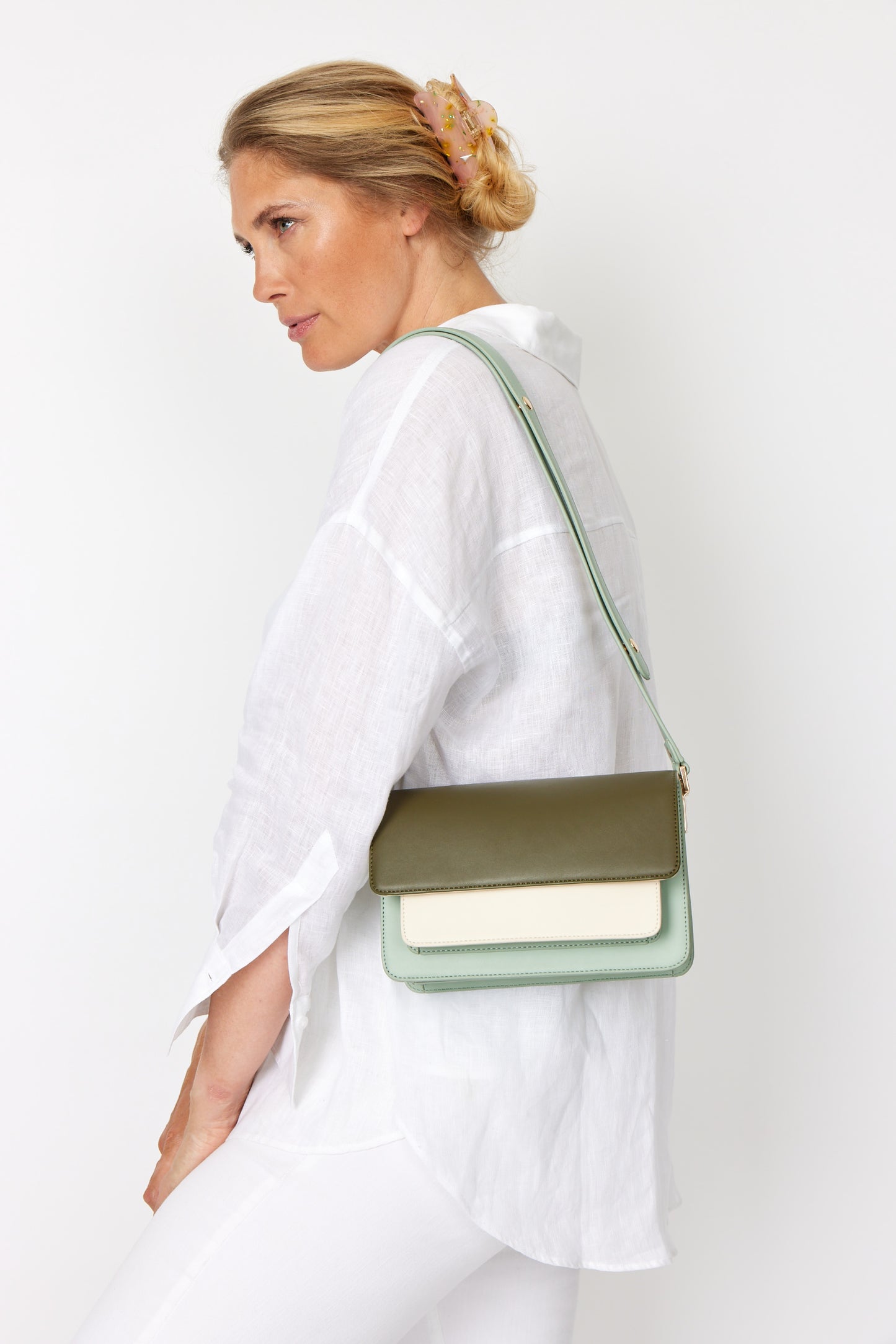 TRIO Cross body bag