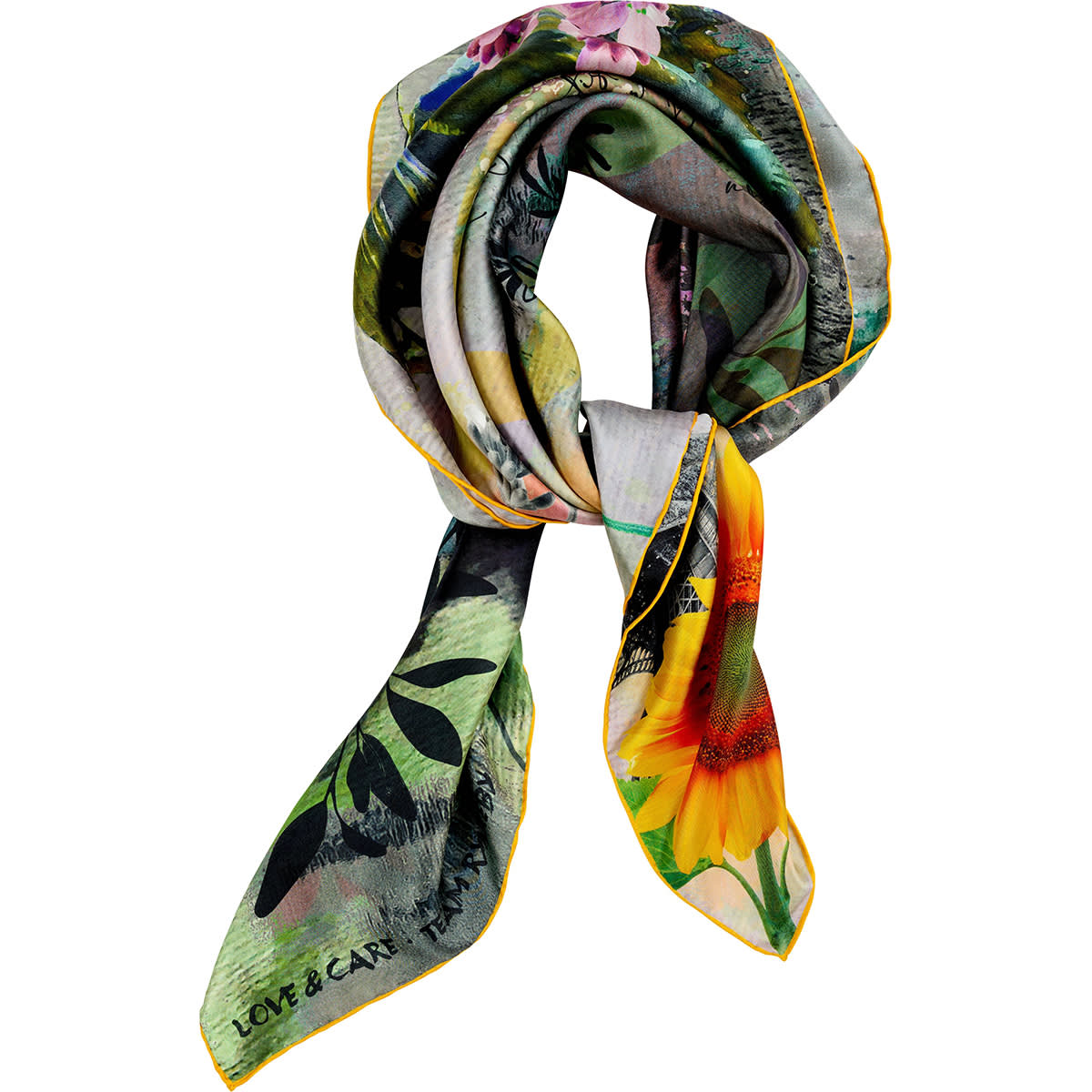LOVE & CARE Scarf / Bella Ballou x Team Rynkeby