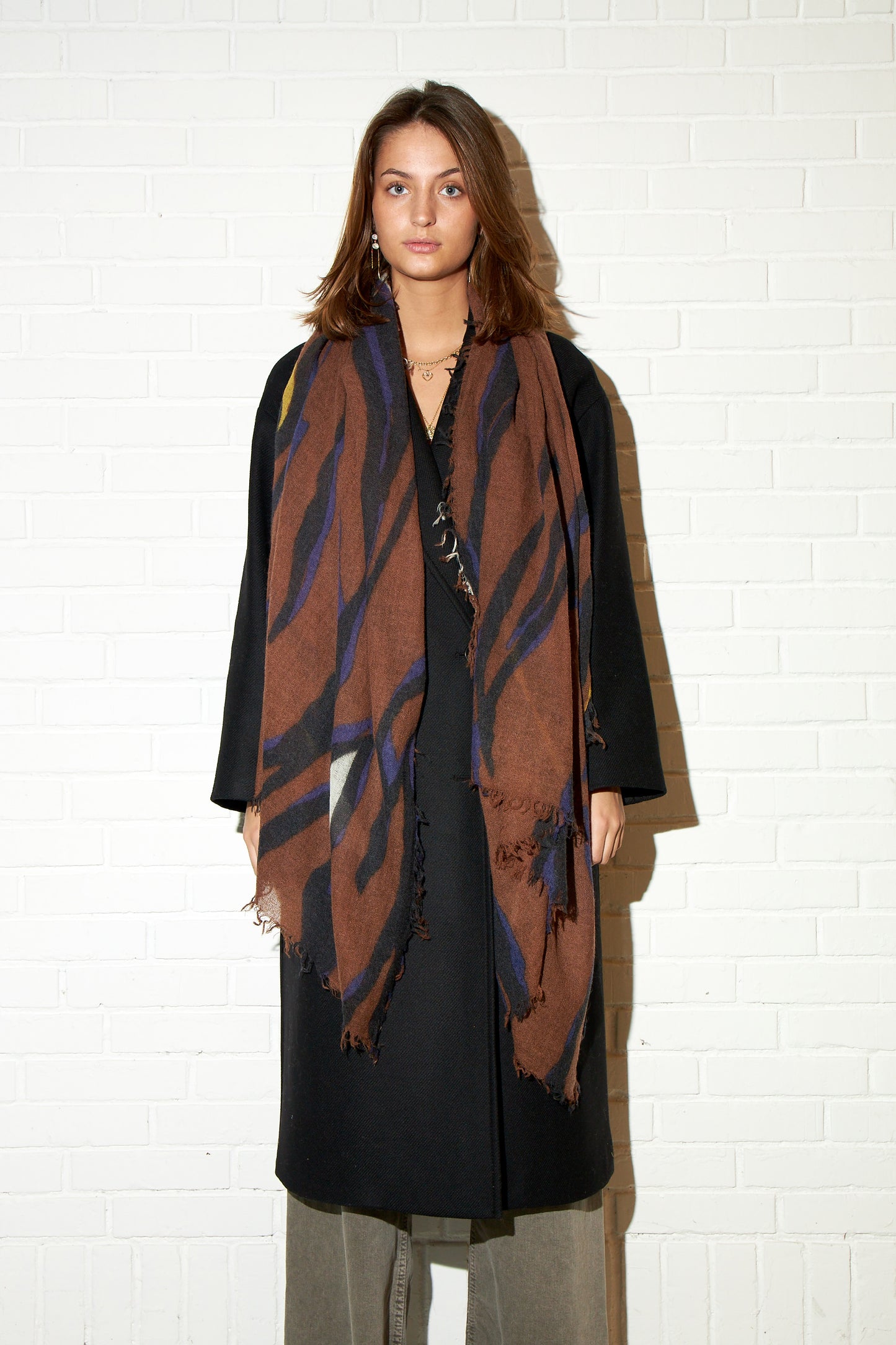 ZEBRA Heavy Wool Scarf | Brown